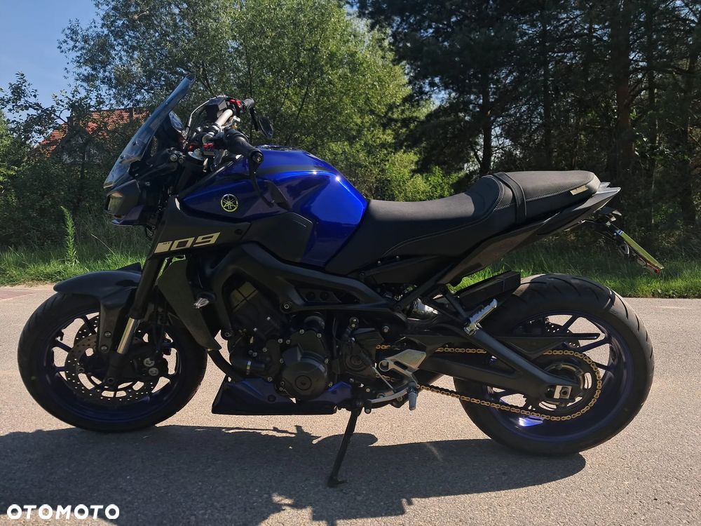 Yamaha MT - 2