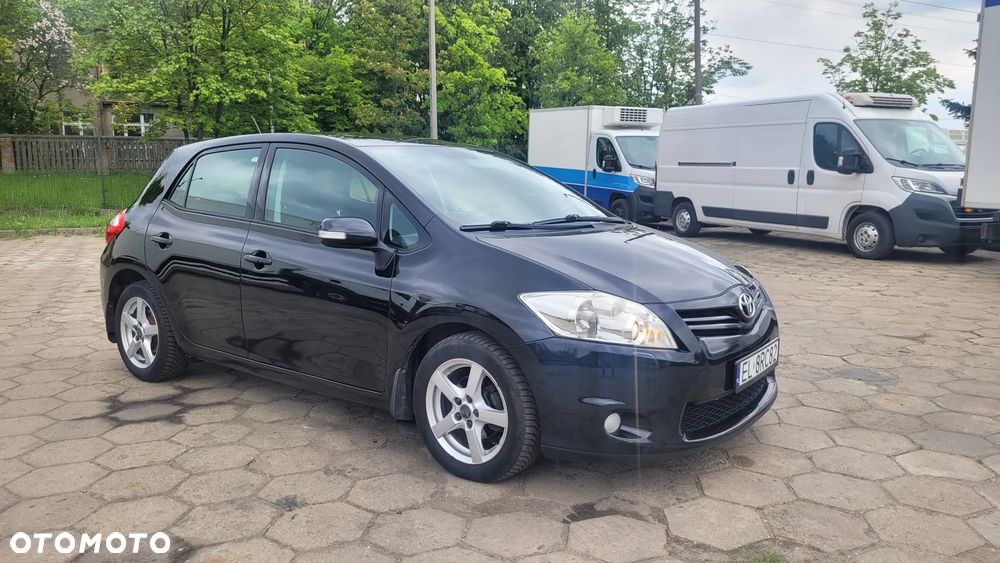 Toyota Auris 1.4 D-4D Premium MM - 35