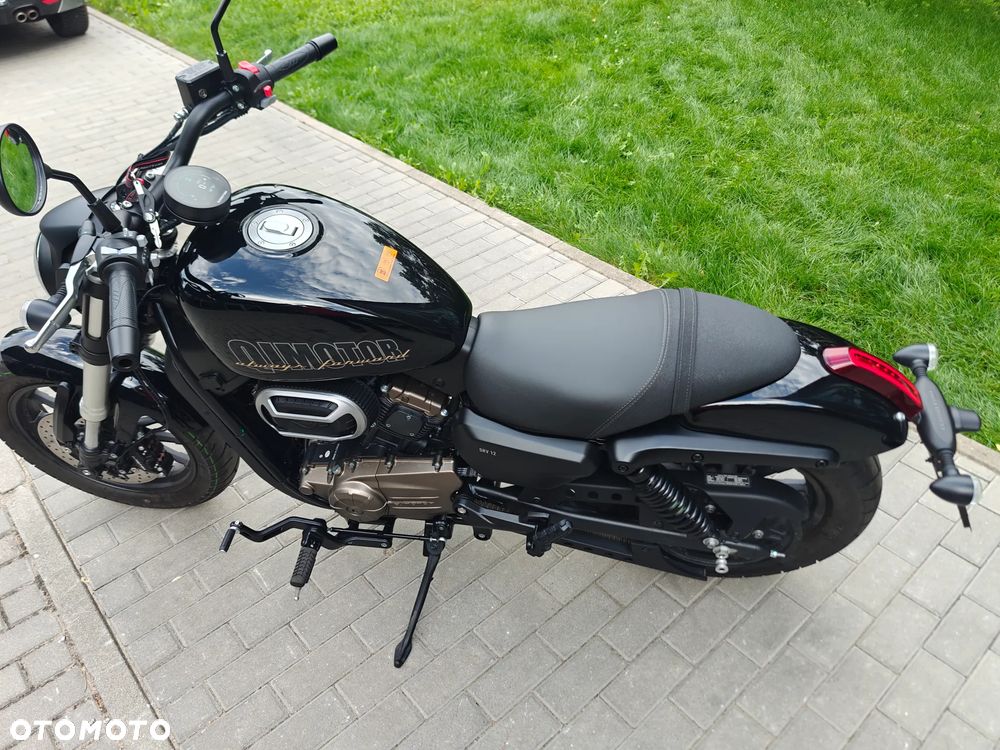 QJMOTOR SRV 125V - 9