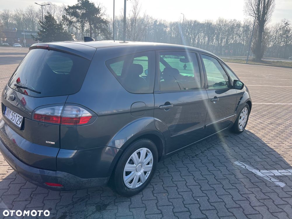 Ford S-Max 2.0 TDCi DPF Titanium - 4