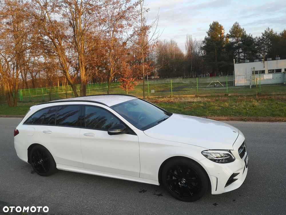 Mercedes-Benz Klasa C 180 9G-TRONIC - 12