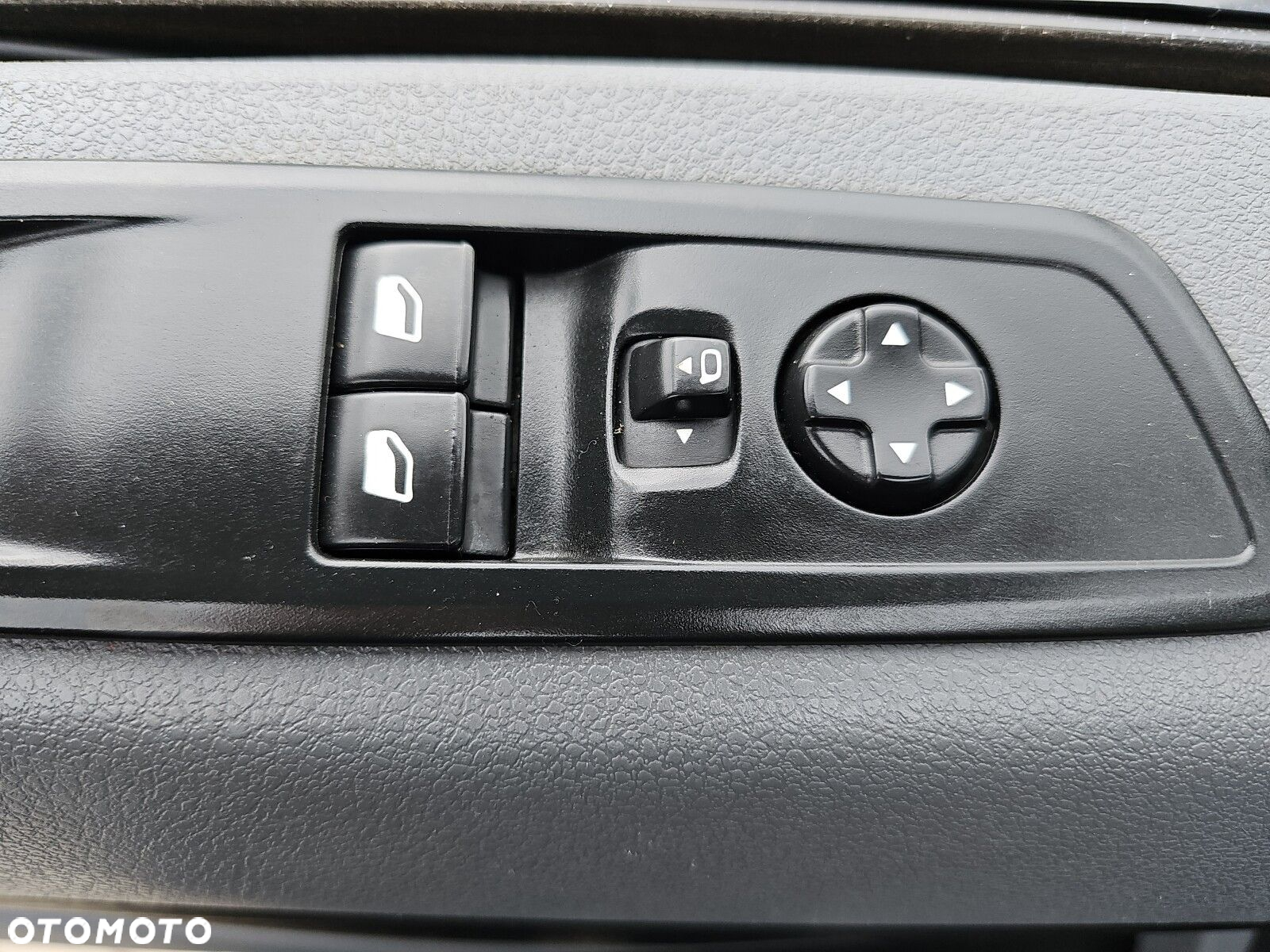 Peugeot expert - 18