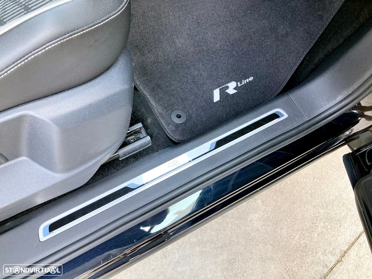 VW Tiguan Allspace 2.0 TDI R-Line DSG - 37