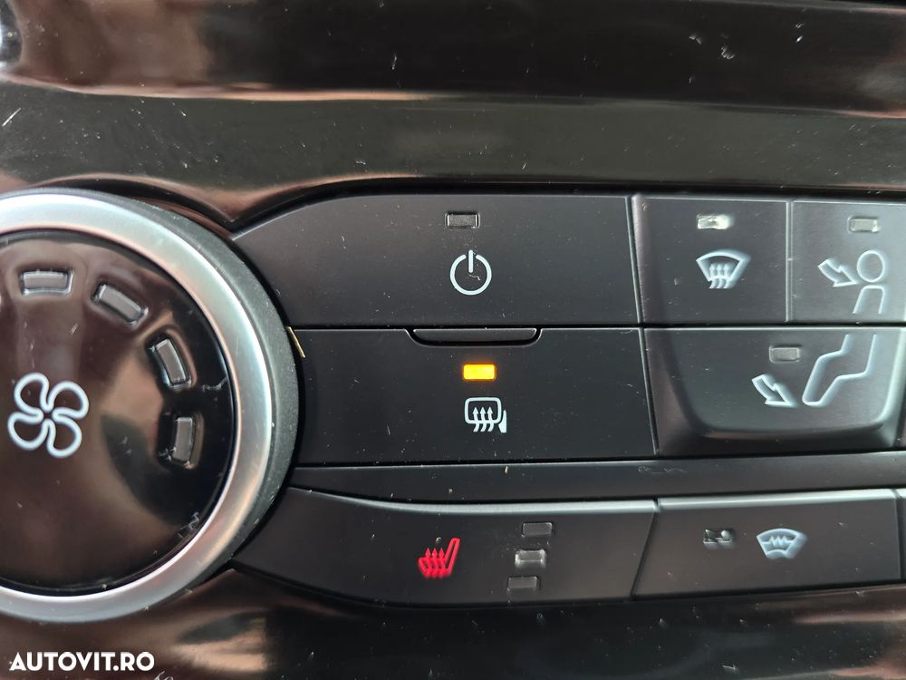 Ford Transit Custom L2H1 PREMIUM EDITION Magnetic Grey - 23