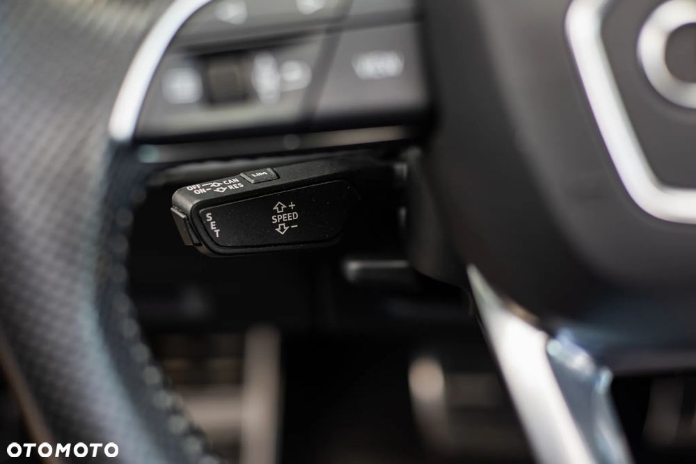Audi Q8 50 TDI mHEV Quattro Tiptronic - 33
