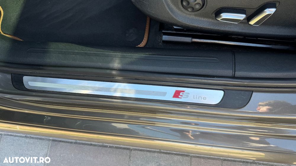 Audi A4 2.0 TDI DPF multitronic S line Sportpaket - 34