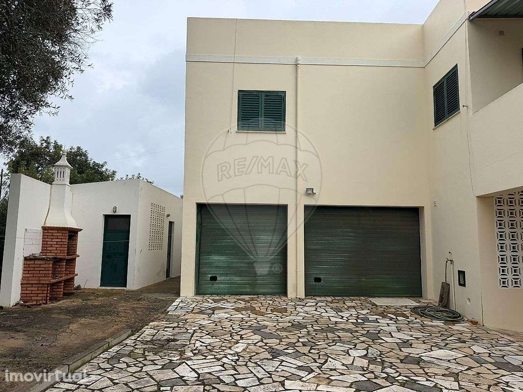 Moradia T6 para venda - Grande imagem: 2/48