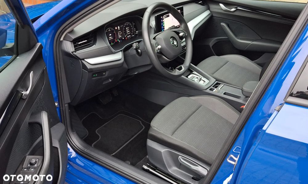 Skoda Octavia 1.5 TSI ACT Style DSG - 7