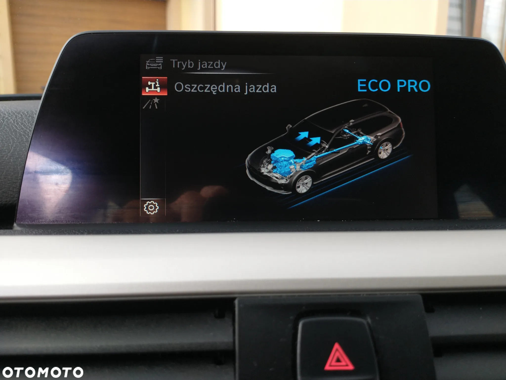 BMW Seria 3 320d xDrive - 12