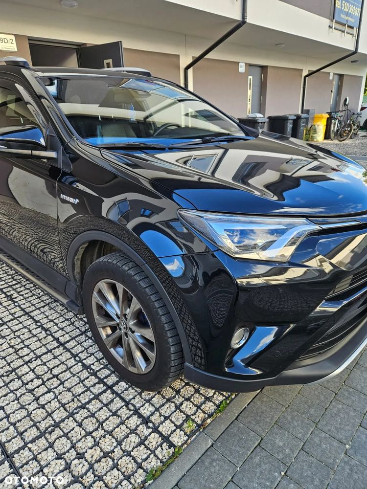 Toyota RAV4 - 3