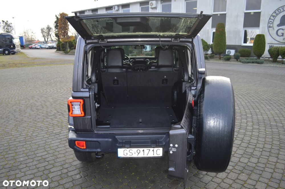 Jeep Wrangler Unlimited GME 2.0 Turbo Sahara - 11