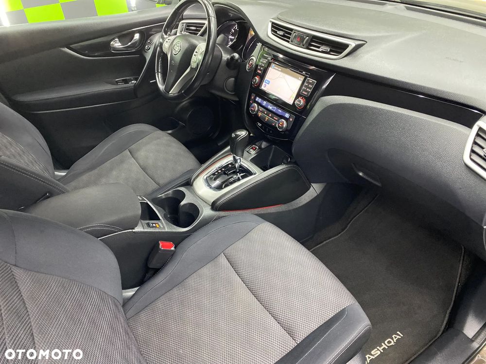 Nissan Qashqai 1.2 DIG-T Xtronic TEKNA+ - 20