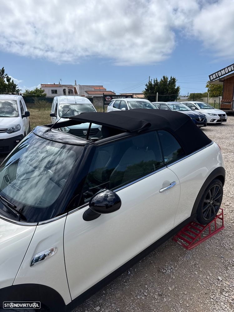 MINI Cabrio Cooper S - 11
