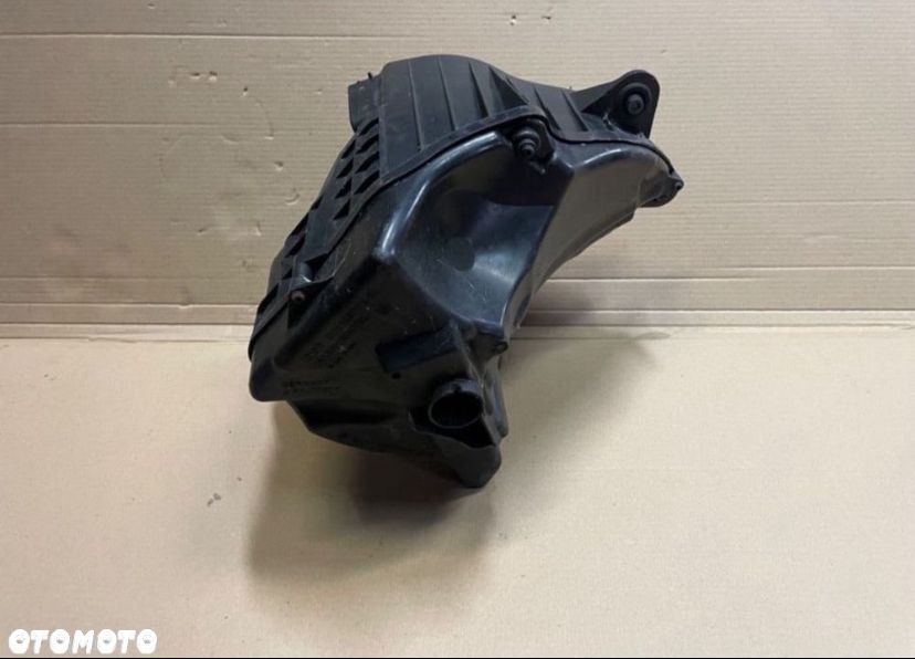 7567174 obudowa filtra powietrza bmw 1 e87 - 3