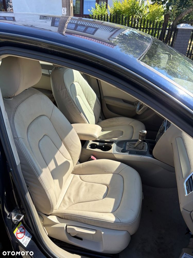 Audi A4 Limousine - 6