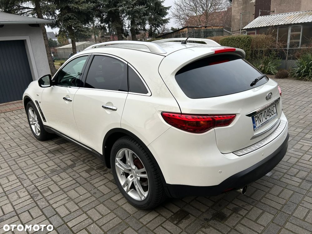 Infiniti QX70 3.7 S Premium - 6