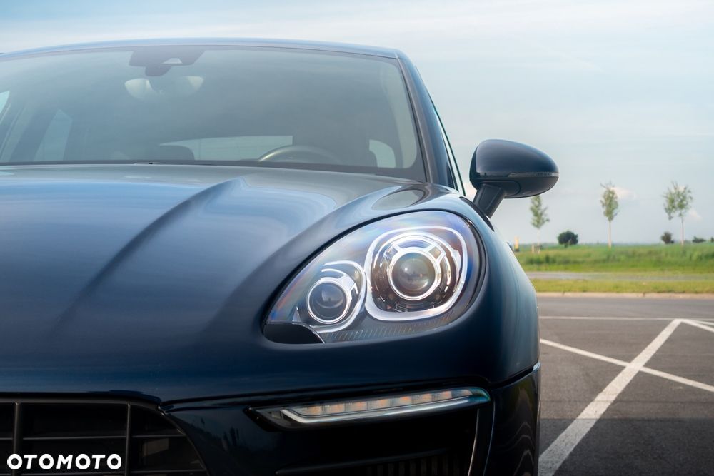 Porsche Macan S - 11