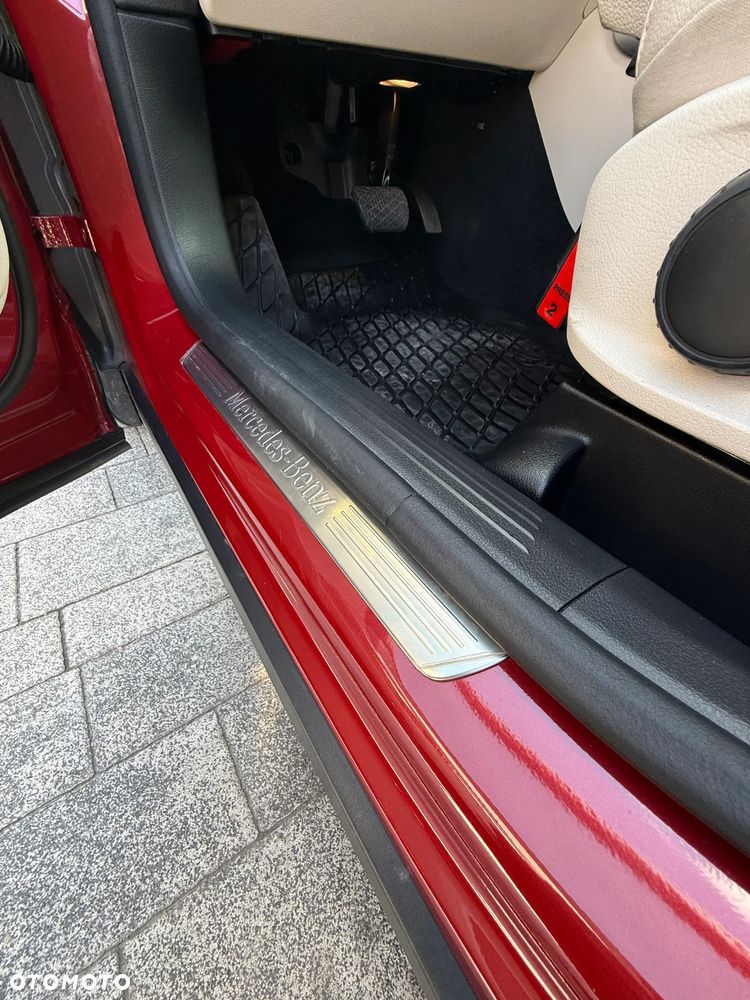 Mercedes-Benz GLB 200 d 4-Matic Progressive 8G-DCT - 21