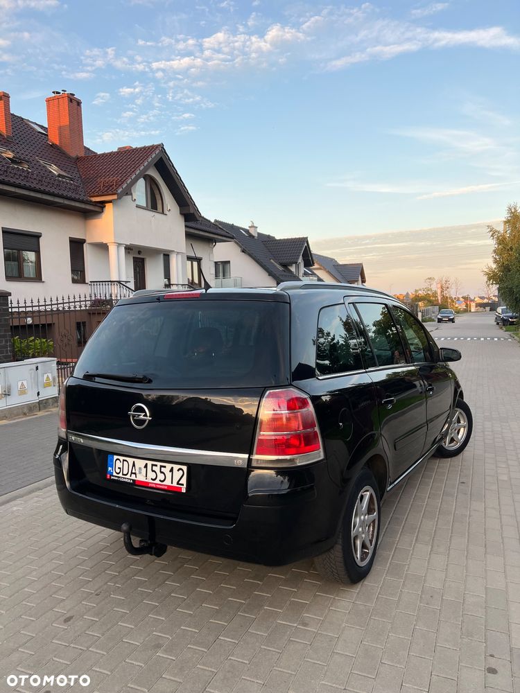 Opel Zafira - 7