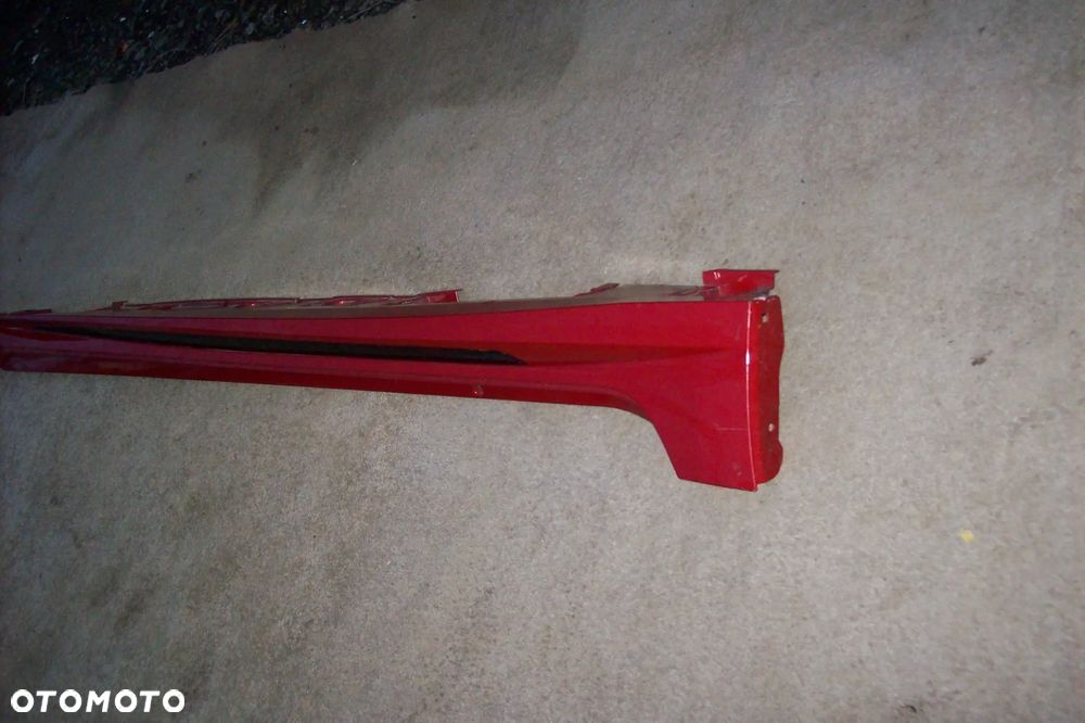 listwa progowa prawa toyota corolla e-21 - 4