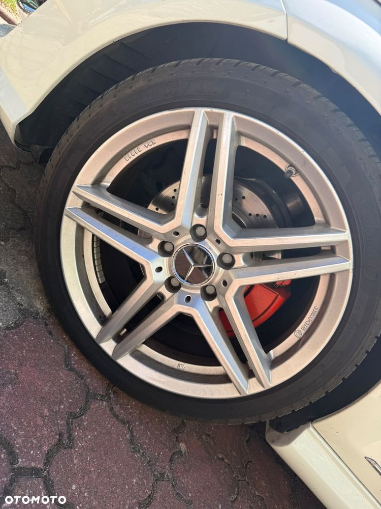 Mercedes-Benz Klasa C 250 CDI BlueEff 4-Matic Avantgarde - 8