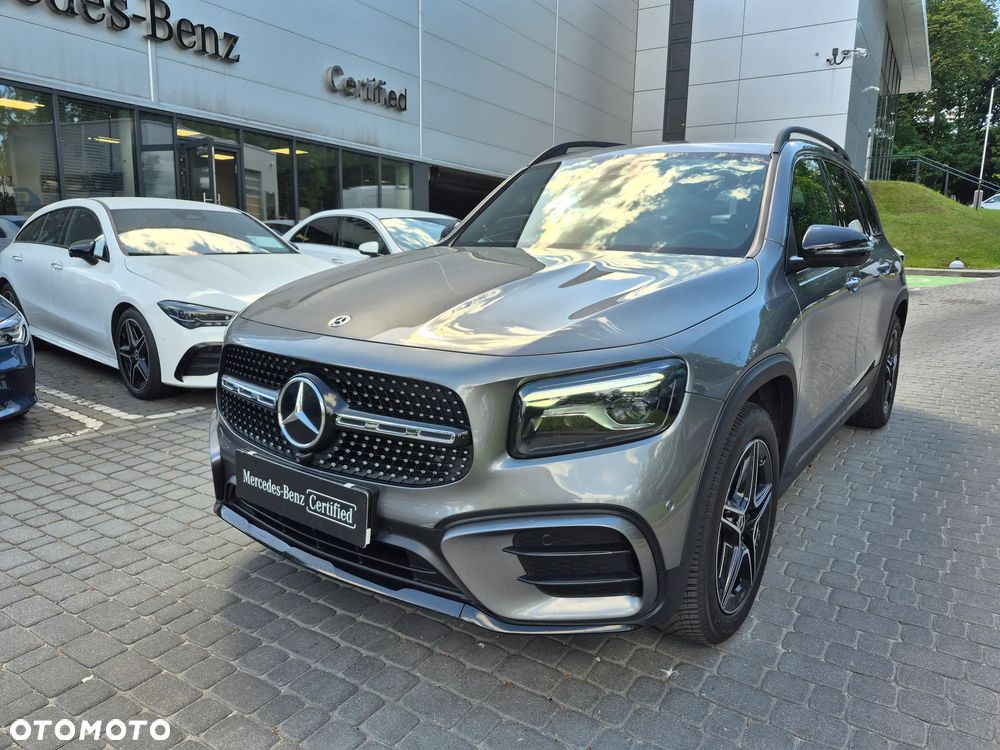 Mercedes-Benz GLB 200 AMG Line 7G-DCT - 2