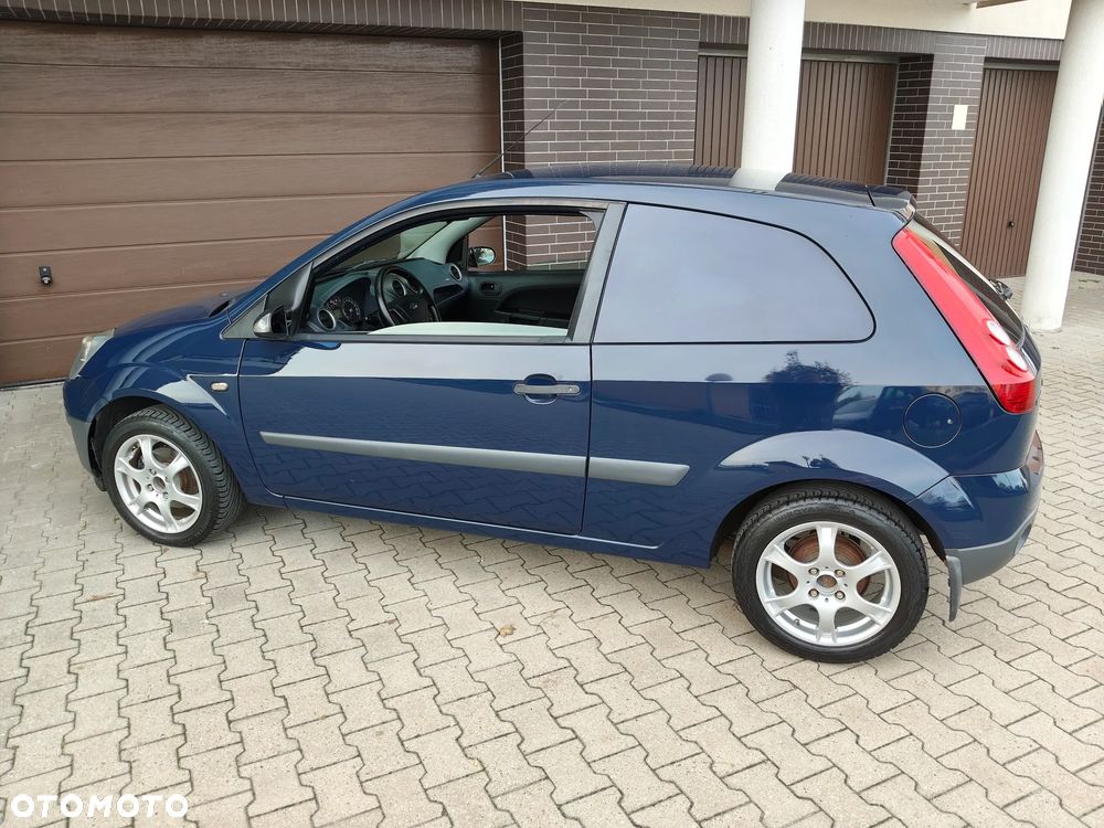 Ford Fiesta 1.4 TDCi Gold X - 22