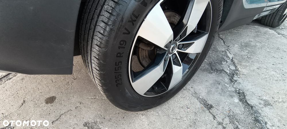Volvo XC 40 T5 AWD Geartronic Momentum - 30