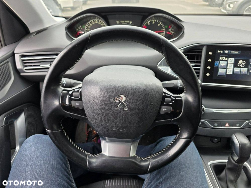 Peugeot 308 BlueHDi 120 EAT6 Stop & Start Active Business-Paket - 9