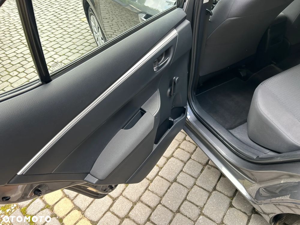 Toyota Corolla 1.6 Active - 14