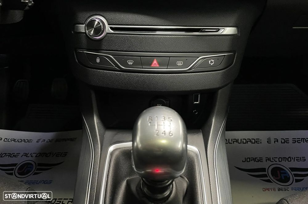 Peugeot 308 SW 1.6 e-HDi Allure J17 - 41
