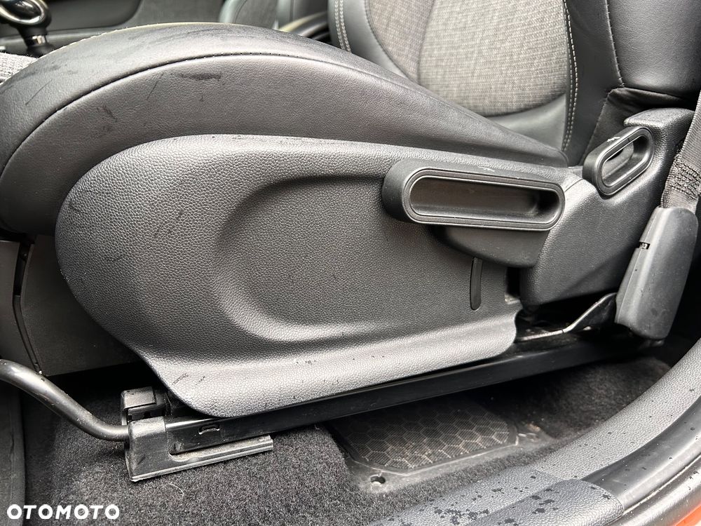 MINI Countryman Cooper SD All4 - 27