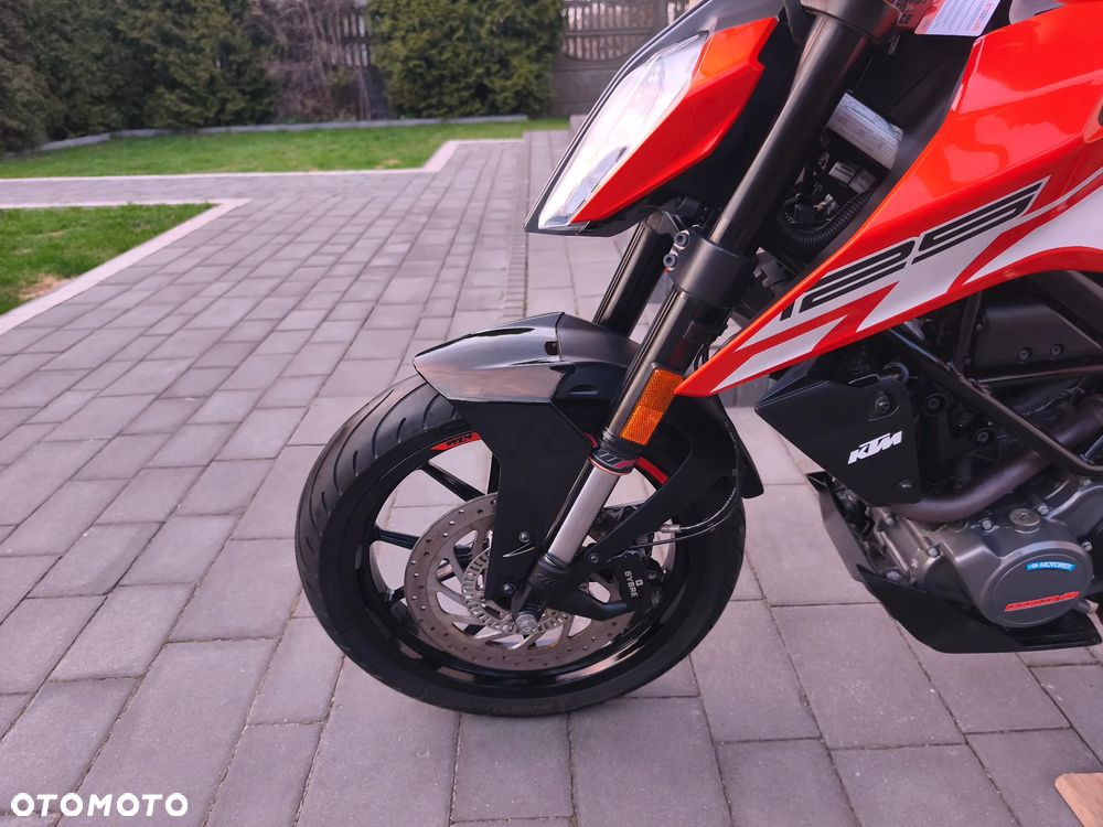 KTM Duke - 21