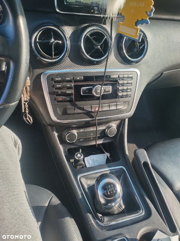 Mercedes-Benz Klasa A 180 d AMG Line - 8