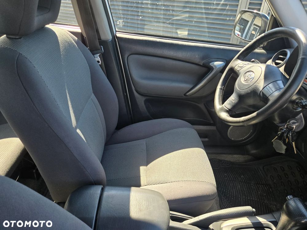 Toyota RAV4 2.0 VVT-i Prestige - 14