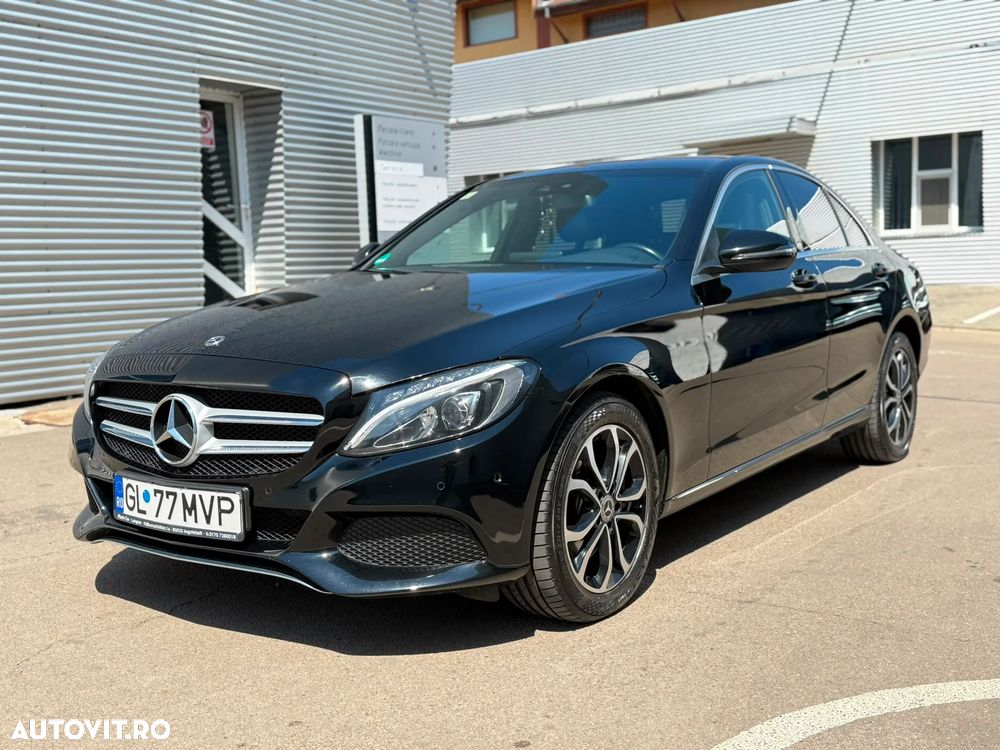 MERCEDES-BENZ Clasa C