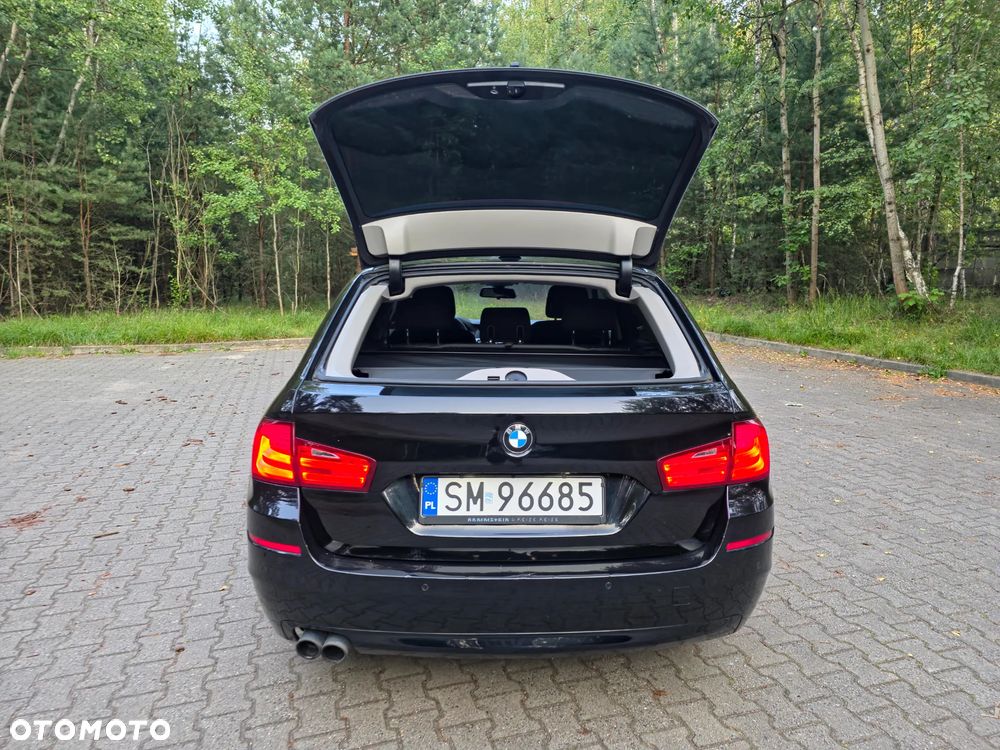 BMW Seria 5 520d - 16