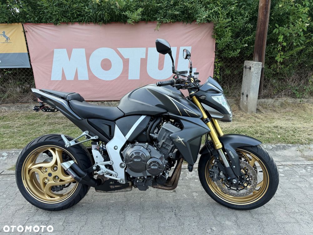 Honda CB - 2