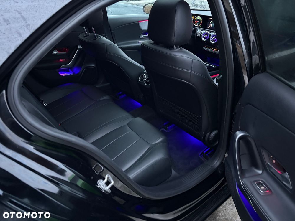 Mercedes-Benz Klasa A 220 4Matic 7G-DCT Progressive - 21