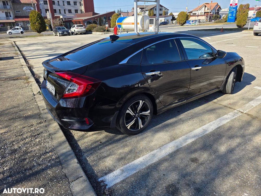 Honda Civic 1.5 i-VTEC Turbo Elegance - 3