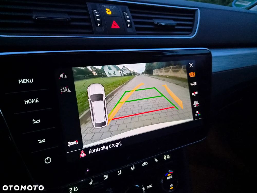 Skoda Superb 2.0 TDI DSG Ambition - 15