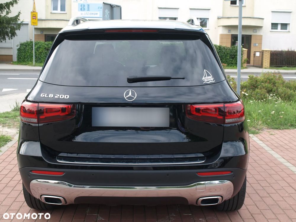 Mercedes-Benz GLB 200 Progressive 7G-DCT - 7