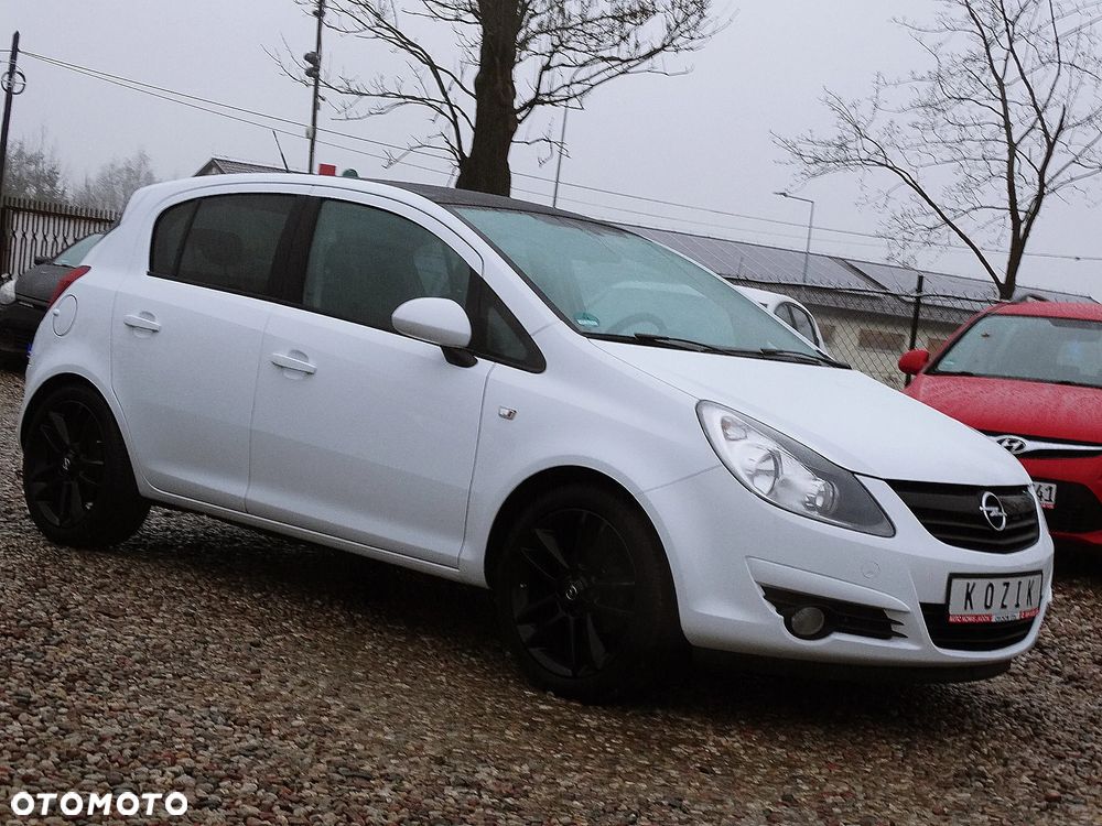 Opel Corsa 1.4 16V Color Edition - 9