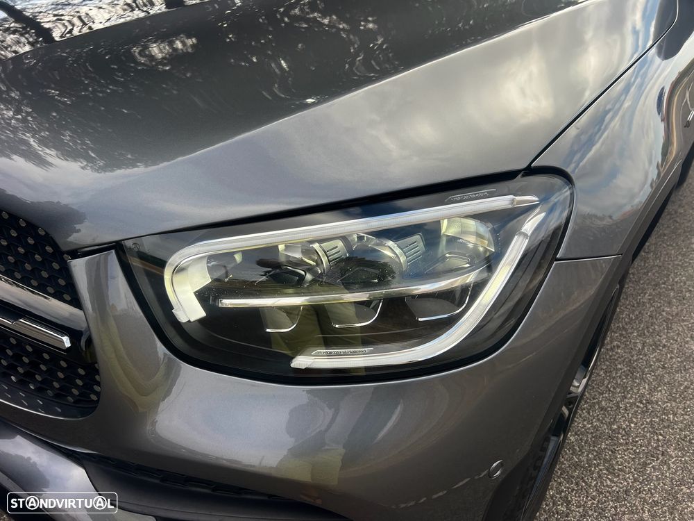 Mercedes-Benz GLC 300 de 4Matic 9G-TRONIC AMG Line Plus - 28