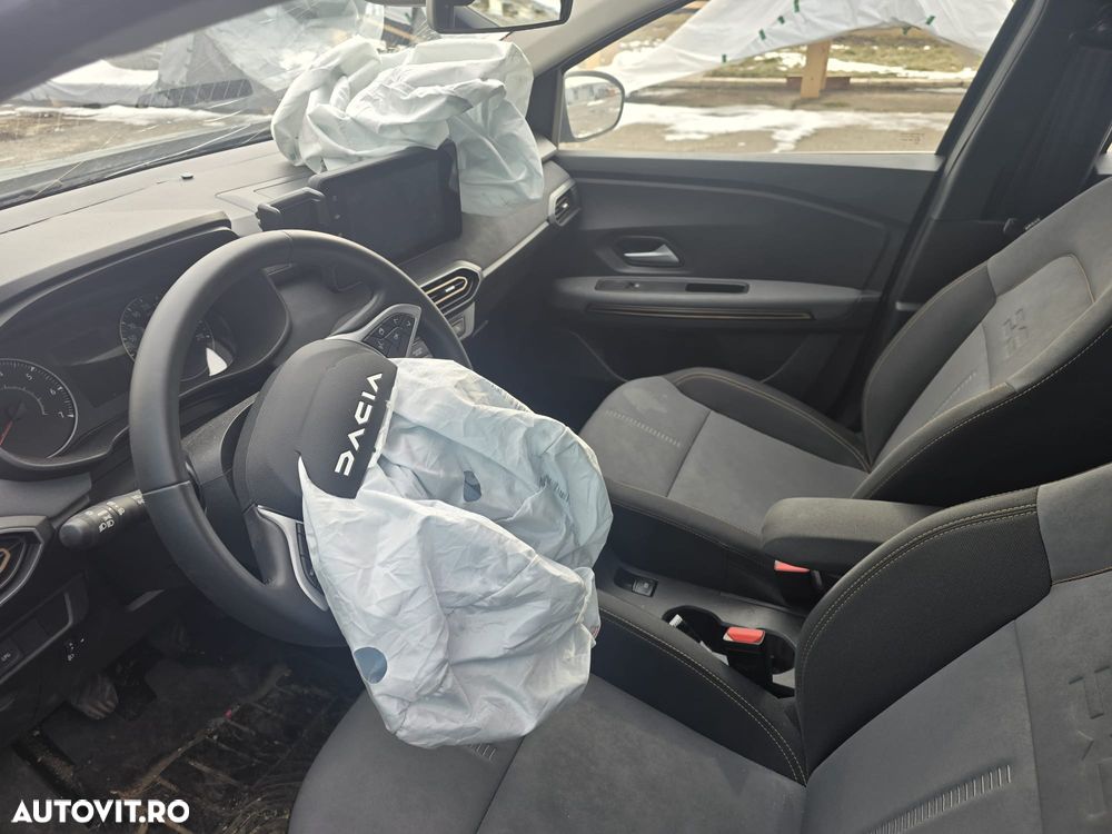 Dacia Sandero Stepway ECO-G 100 MT6 Extreme - 12