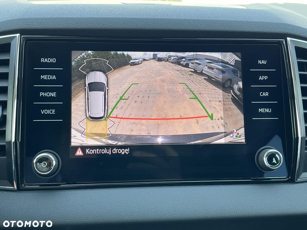 Skoda Karoq 1.5 TSI ACT Style DSG - 24