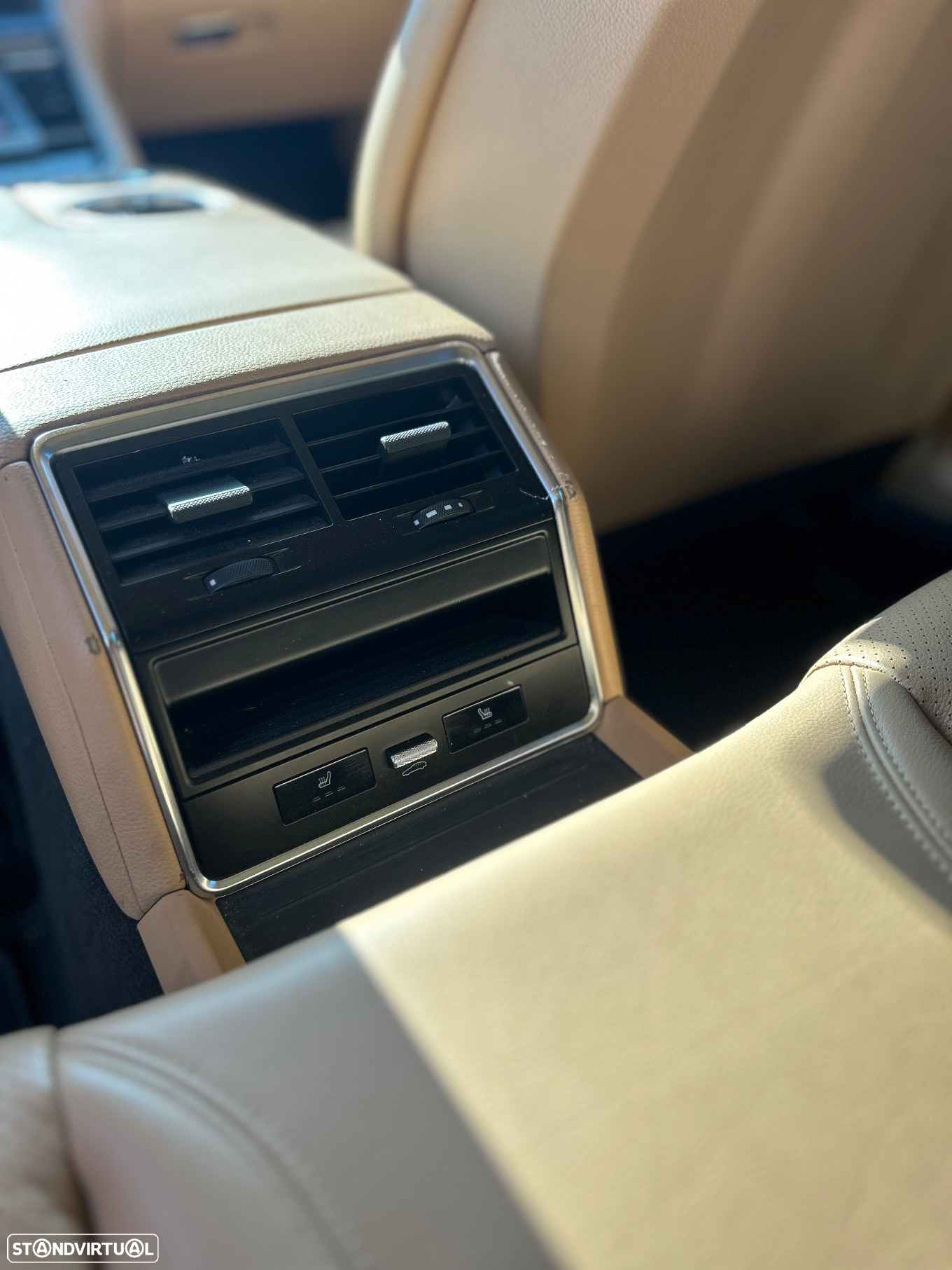 Porsche Panamera Sport Turismo 4 E-Hybrid - 13