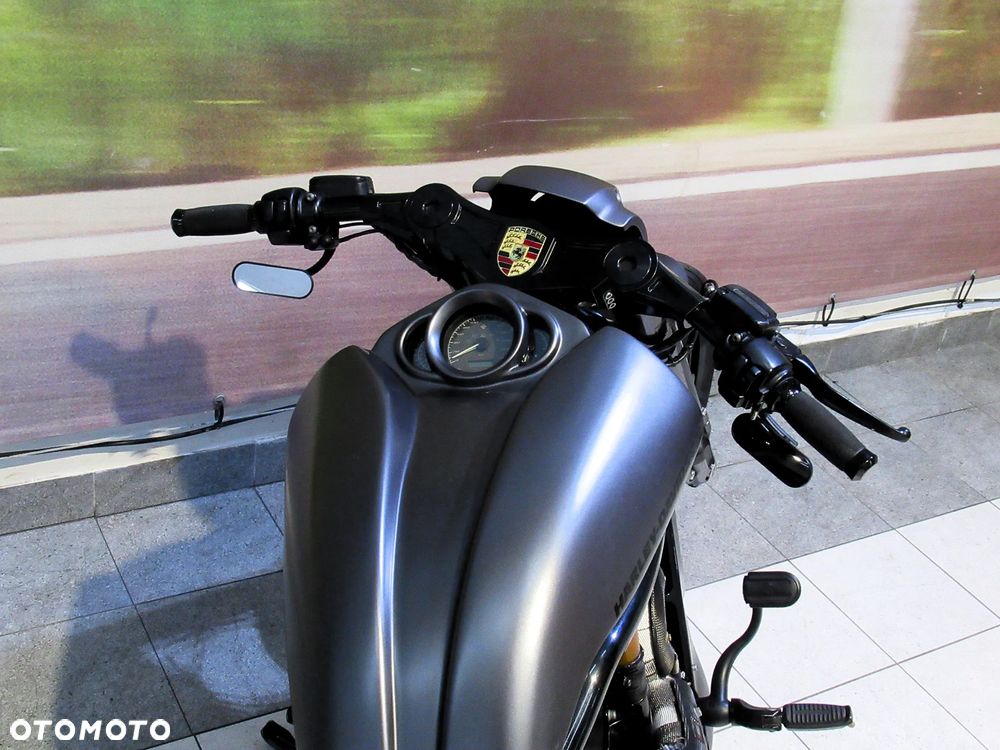 Harley-Davidson V-Rod Night Rod - 16