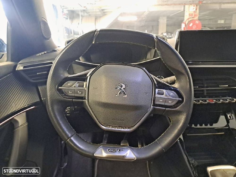Peugeot 2008 1.5 BlueHDi GT - 12