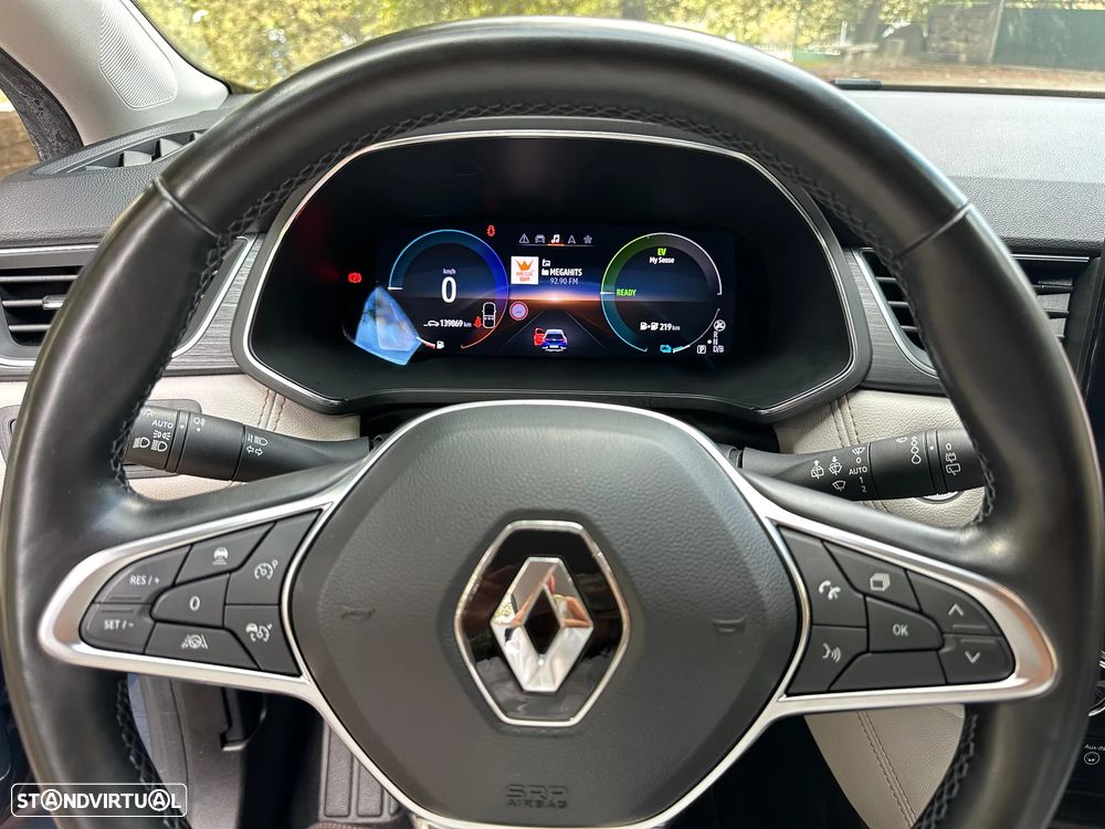 Renault Captur 1.6 E-Tech Plug-In Initiale Paris - 24
